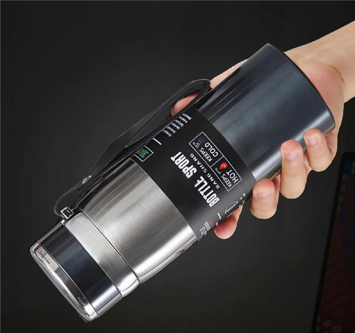 1-liter thermos bottle for water, tea, and coffee.