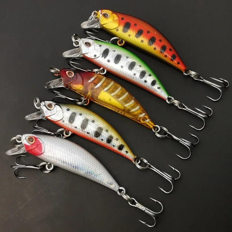 ANFS 5pcs Hard Fishing Lure Set - Minnow Baits with 3D Eyes & Tackle Box - Topwater/Mid-Water